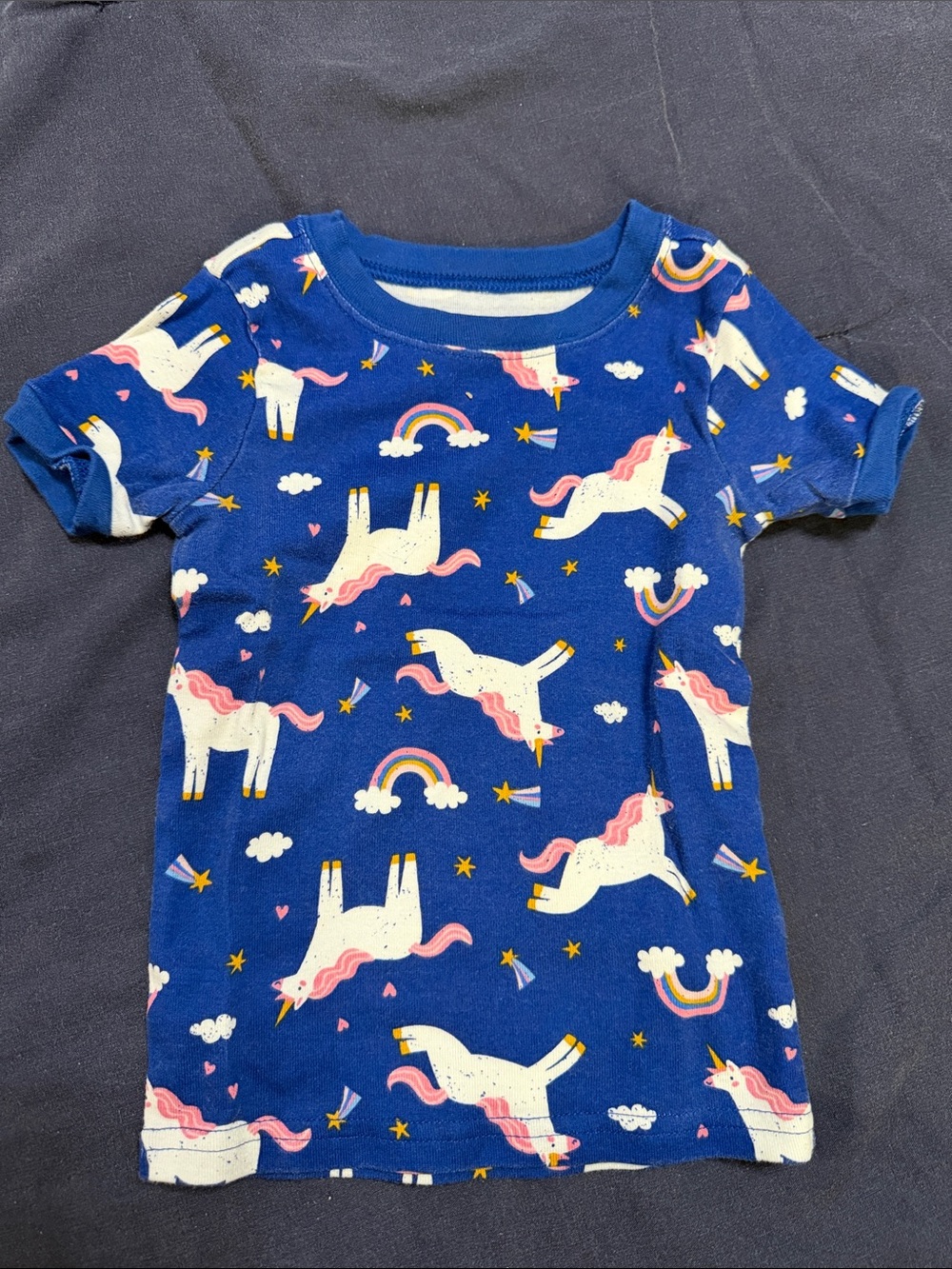 🍏7/$30🍏
Old Navy Blue Toddler PJ Tee with Unicorn Stars